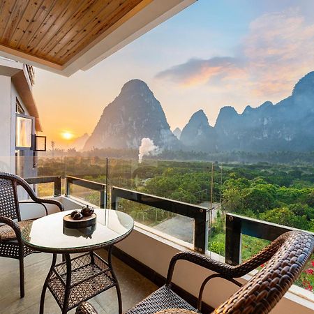 Leisure Courtyard Hotel Yangshuo-Free Shuttle Bus To Yangshuo Station Stay 2 Nights One Way Екстериор снимка