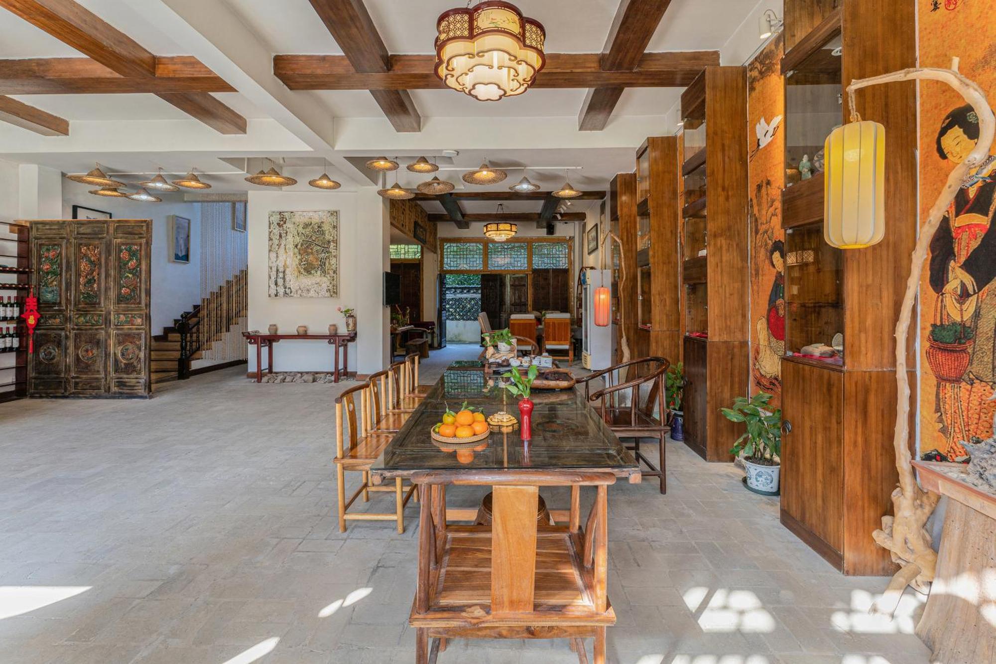 Leisure Courtyard Hotel Yangshuo-Free Shuttle Bus To Yangshuo Station Stay 2 Nights One Way Екстериор снимка