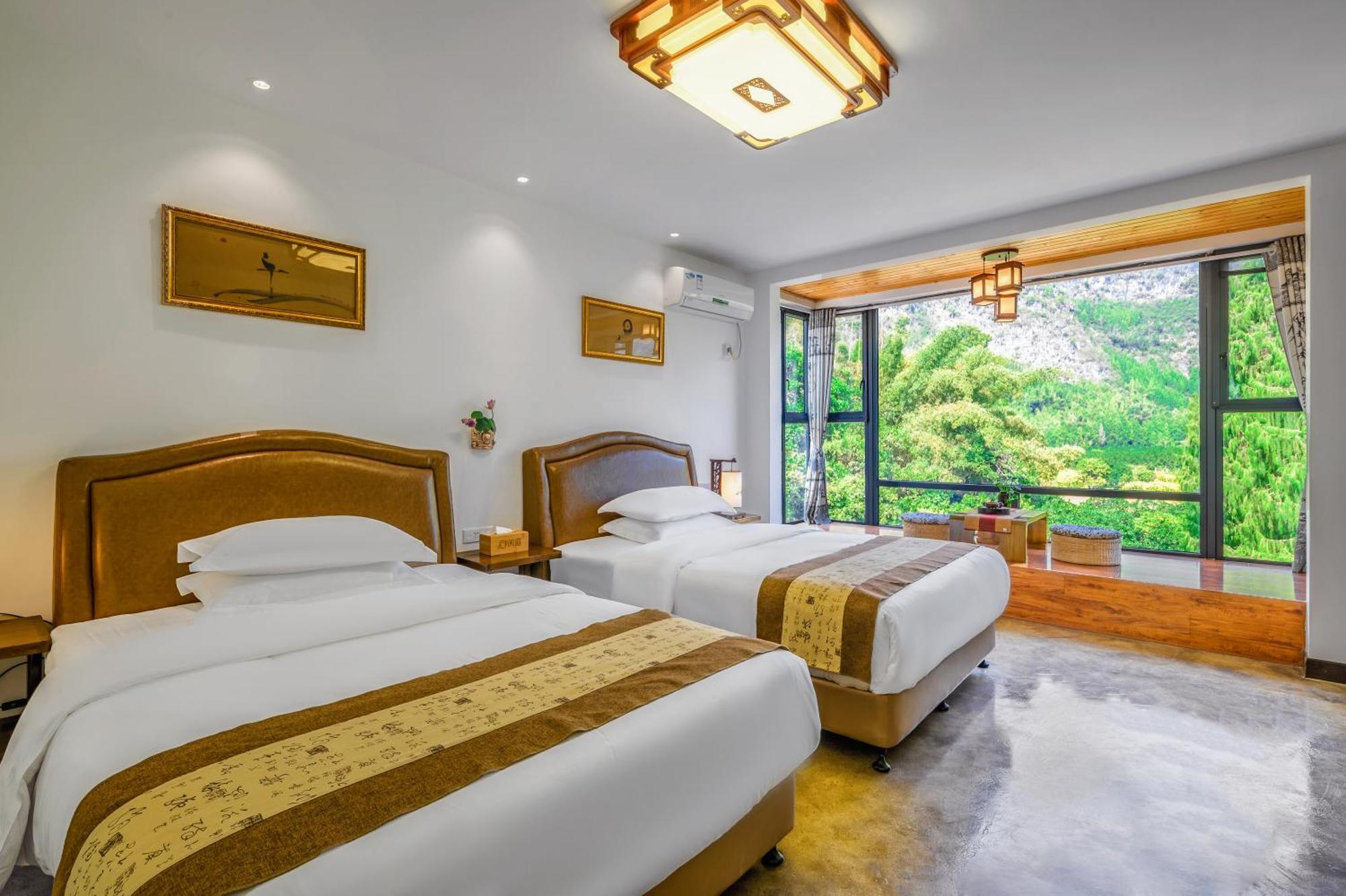 Leisure Courtyard Hotel Yangshuo-Free Shuttle Bus To Yangshuo Station Stay 2 Nights One Way Екстериор снимка