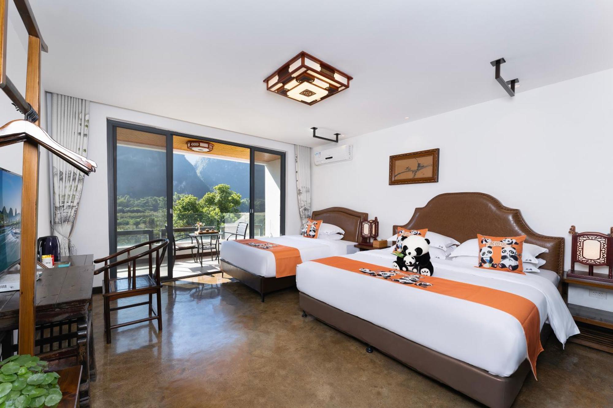 Leisure Courtyard Hotel Yangshuo-Free Shuttle Bus To Yangshuo Station Stay 2 Nights One Way Екстериор снимка