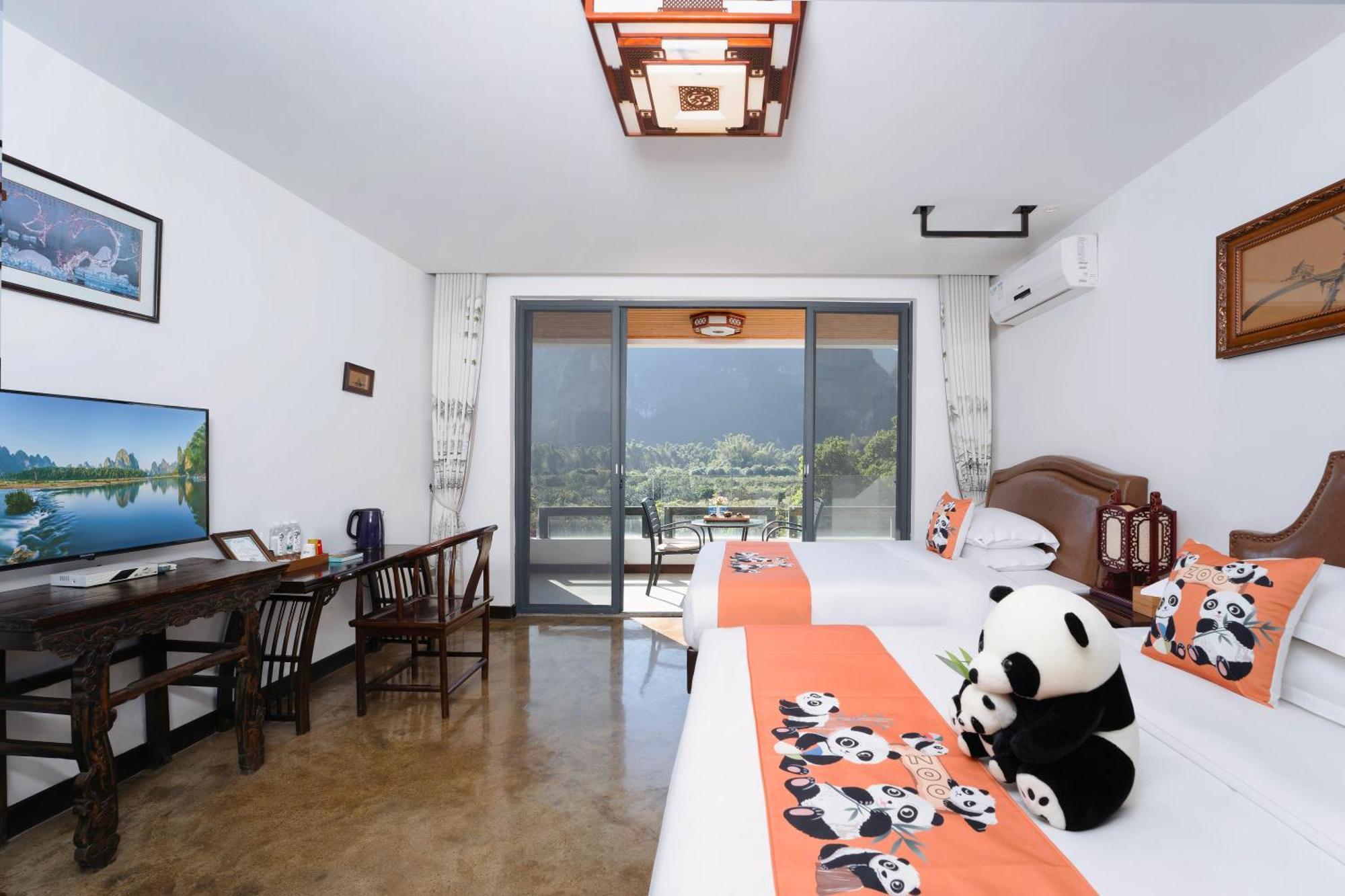 Leisure Courtyard Hotel Yangshuo-Free Shuttle Bus To Yangshuo Station Stay 2 Nights One Way Екстериор снимка