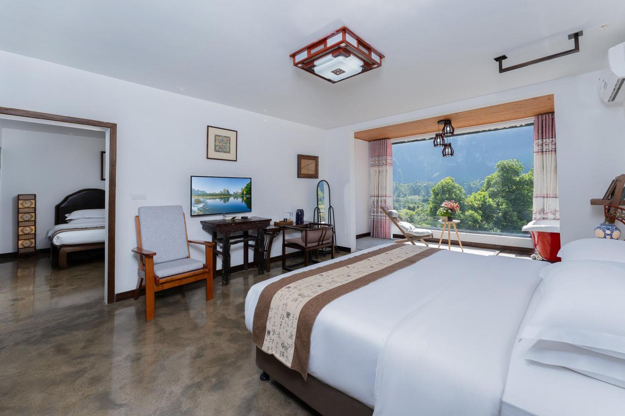 Leisure Courtyard Hotel Yangshuo-Free Shuttle Bus To Yangshuo Station Stay 2 Nights One Way Екстериор снимка