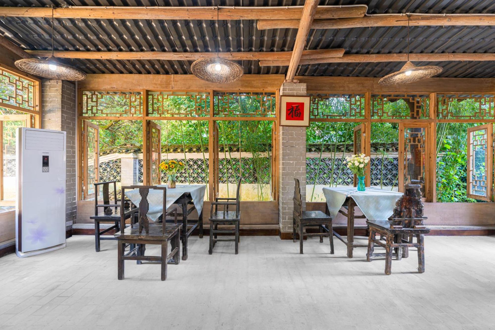 Leisure Courtyard Hotel Yangshuo-Free Shuttle Bus To Yangshuo Station Stay 2 Nights One Way Екстериор снимка